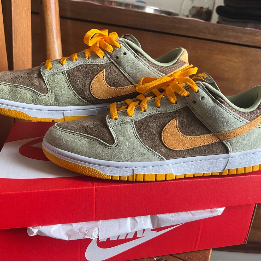 Nike dunk low dusty olive